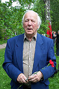 Profile Picture of C.-H. Hermanssonon Wikipedia