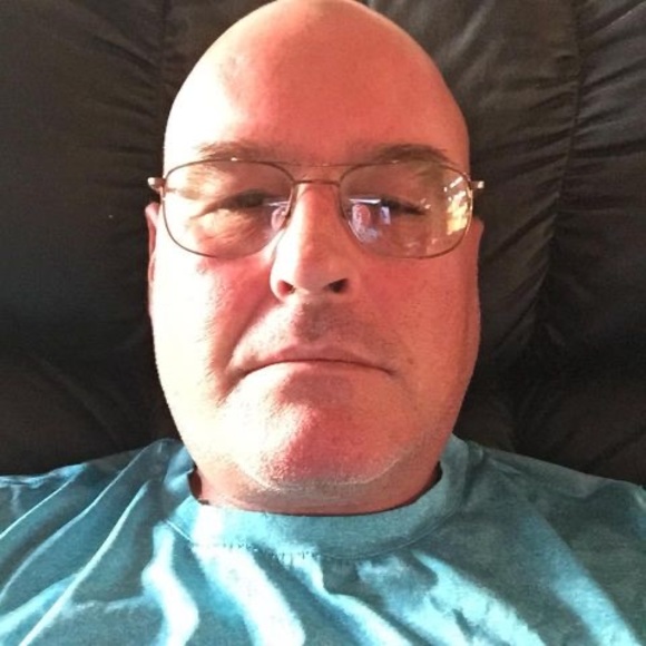 Profile Picture of Tony Murdock (@tonymurdock4) on Poshmark