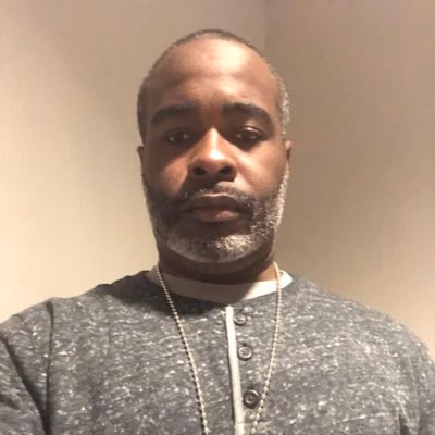 Profile Picture of DeMacio Sneed (@Mace_Dee) on Twitter