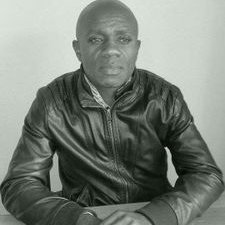 Profile Picture of Guy La Roche (@guylaroche18) on Twitter