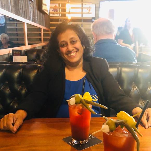 Profile Picture of Dinusha Amarasekara (@dinuamarasekera) on Poshmark