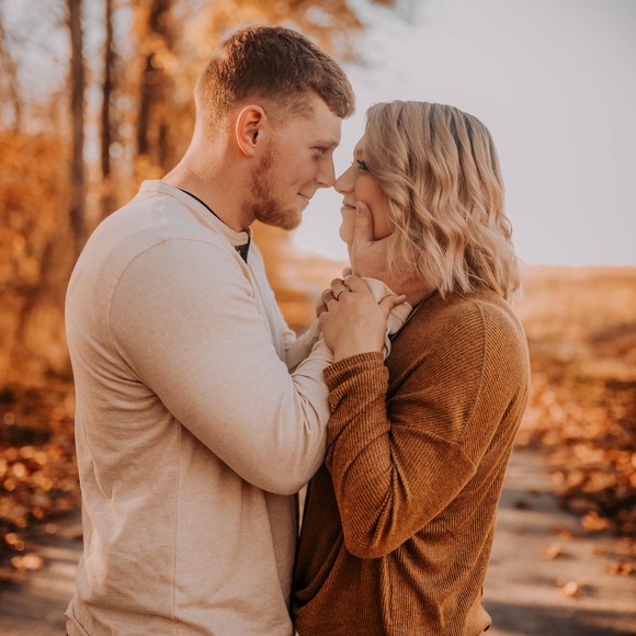 Profile Picture of Dakota Hilvers (@dakotacatherine) on Poshmark