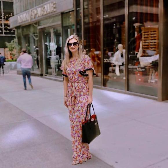 Profile Picture of Eva Lamce (@evabh) on Poshmark