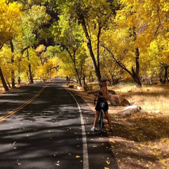 Profile Picture of Christina Thramer-delorme (@cmollc) on Poshmark