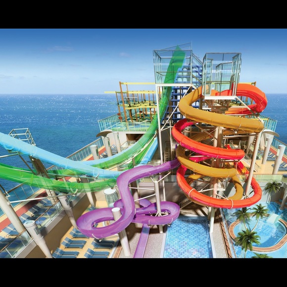 Profile Picture of Peter Clarke (@clarkepj) on Poshmark