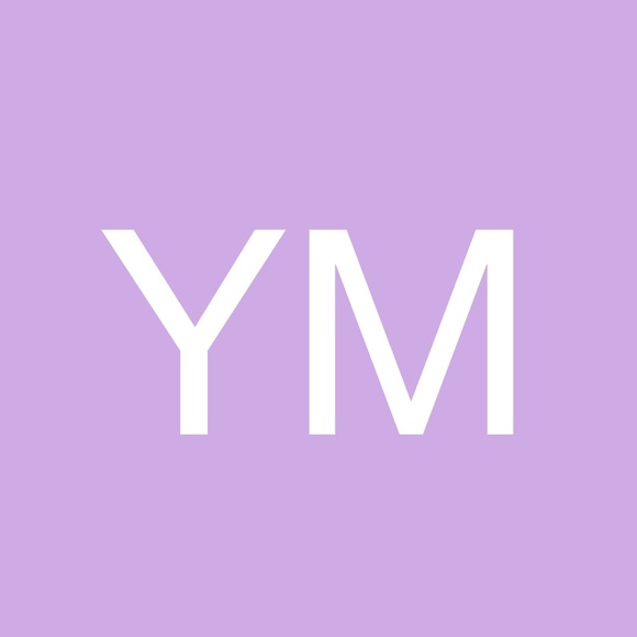 Profile Picture of Yasmeen Mashriqi (@yasmeen2327) on Poshmark