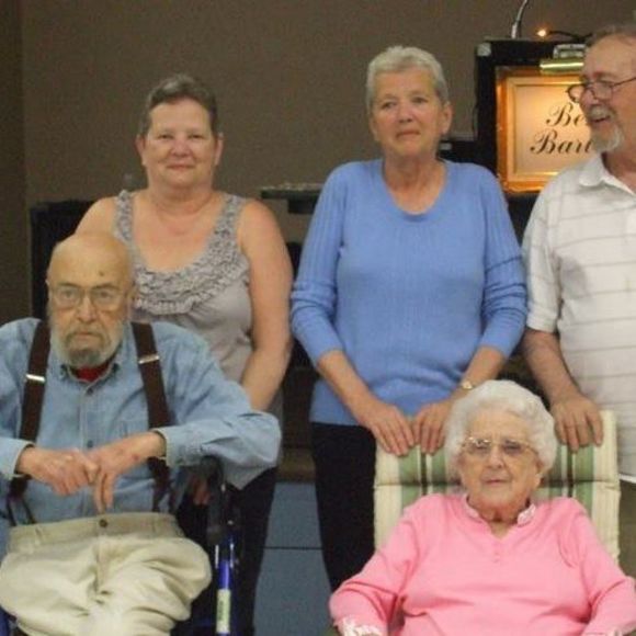 Profile Picture of Laurie Chmielewski (@fredo7643) on Poshmark