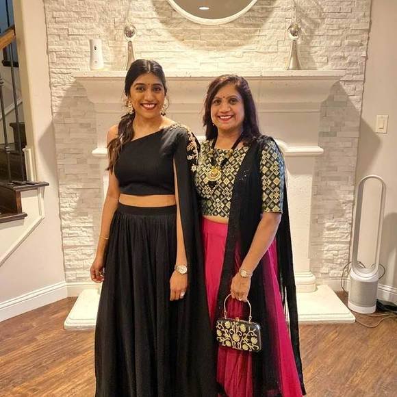 Profile Picture of Vilas Patel (@patelvilasj) on Poshmark