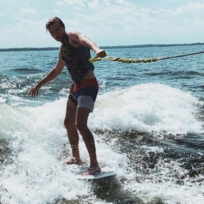 Profile Picture of Brayden James (@Brayden__James) on Twitter