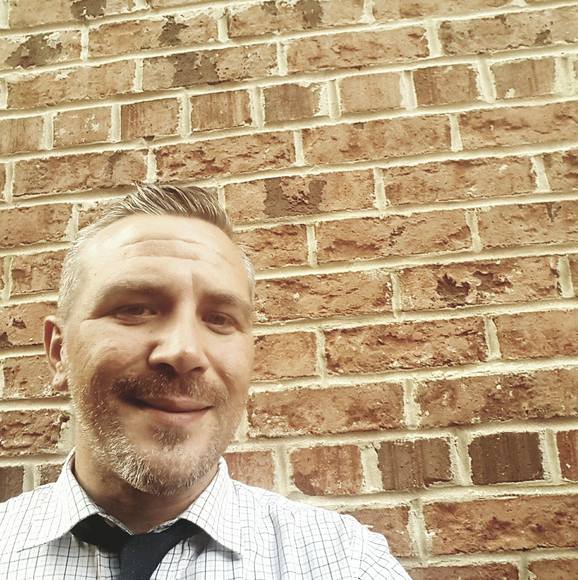 Profile Picture of Daniel Earnest (@childlikejoy) on Poshmark