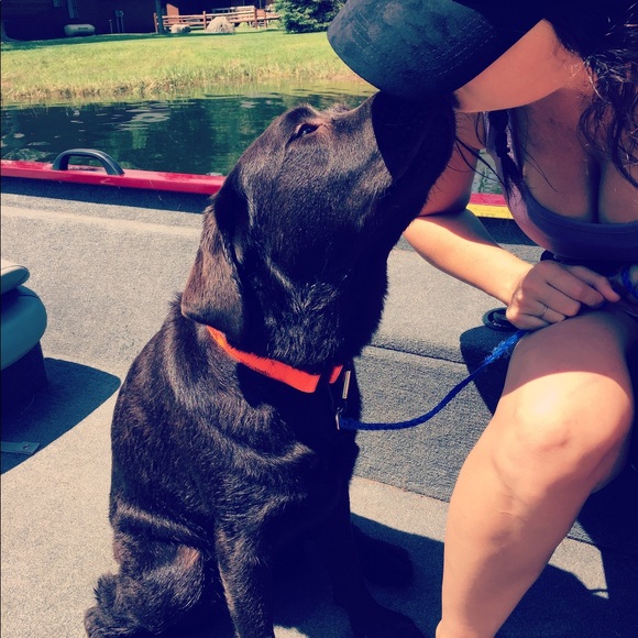 Profile Picture of Aspin Richter (@aspinrichter) on Poshmark