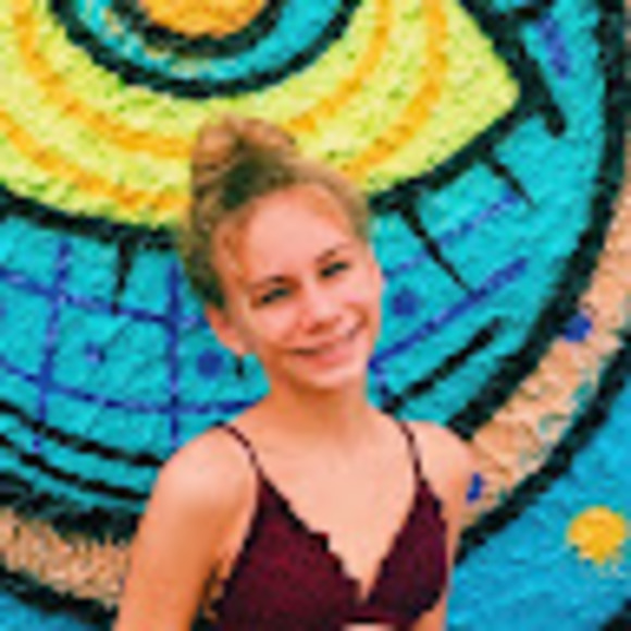 Profile Picture of Landen Looker (@lookerlanden) on Poshmark