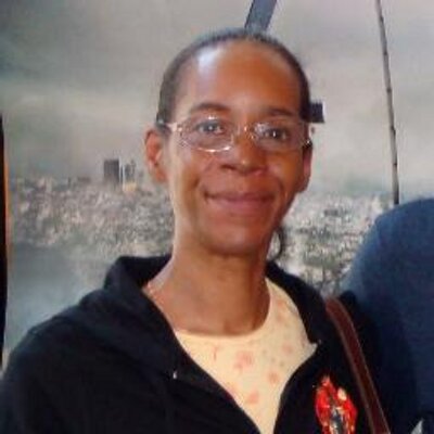 Profile Picture of Darlene Archie (@MimiKnits) on Twitter