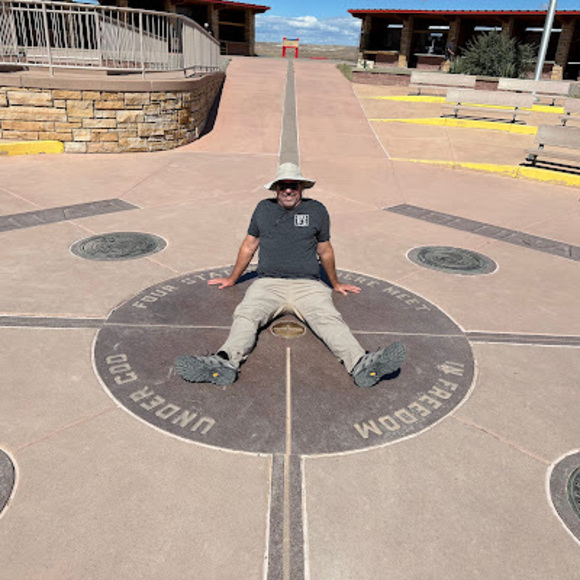 Profile Picture of Richard Beasley (@rrbeasley1) on Poshmark