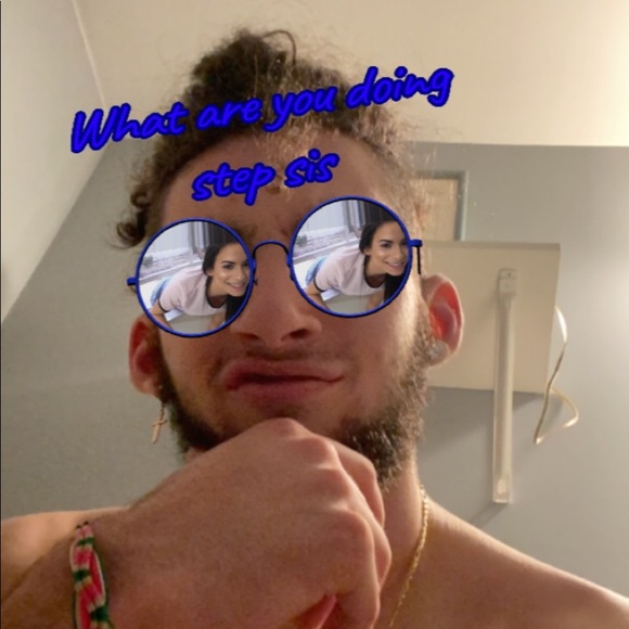 Profile Picture of Lucas Langer (@lucasbagg) on Poshmark