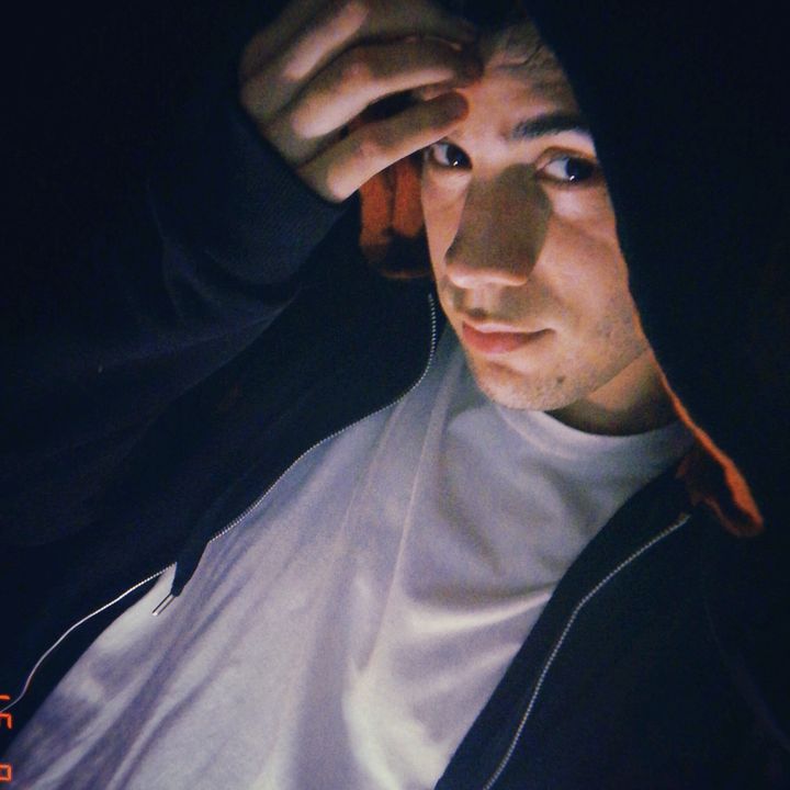 Profile Picture of Jonathan maler (@@jonathanmanicler7) on Tiktok