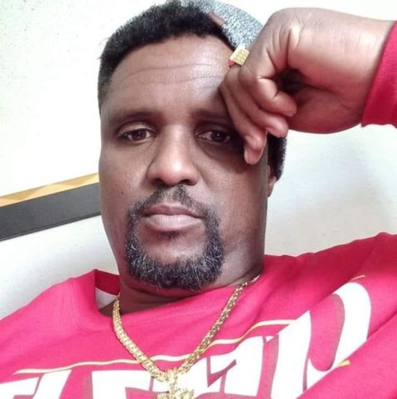 Profile Picture of John Moore (@jaymo197726) on Poshmark