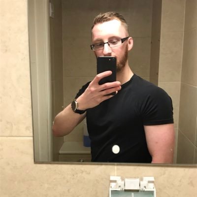 Profile Picture of Andrew Simm (@andrewsimm8) on Twitter