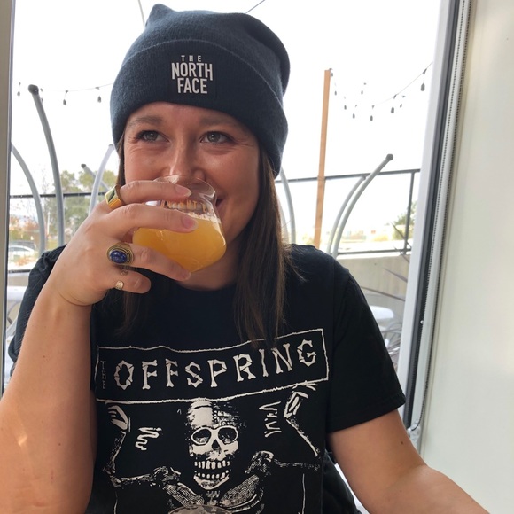 Profile Picture of Madi Clipperon (@madiclip) on Poshmark