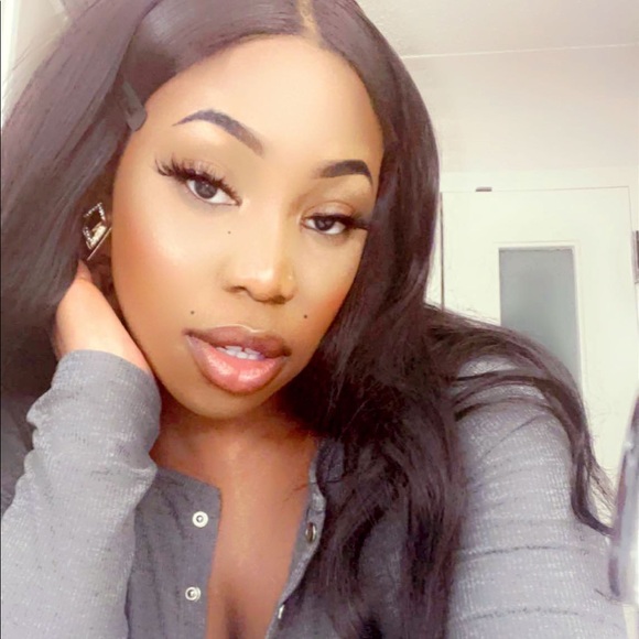 Profile Picture of Muslimah Ajayi (@muslimah98) on Poshmark
