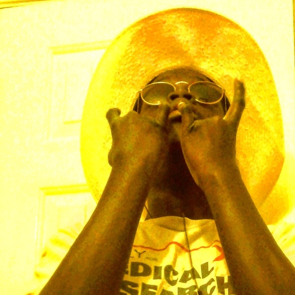 Profile Picture of Tamba Marah (@tmarah2002) on Poshmark