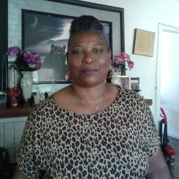 Profile Picture of Lucille Edwards-winsey (@knitchet) on Poshmark