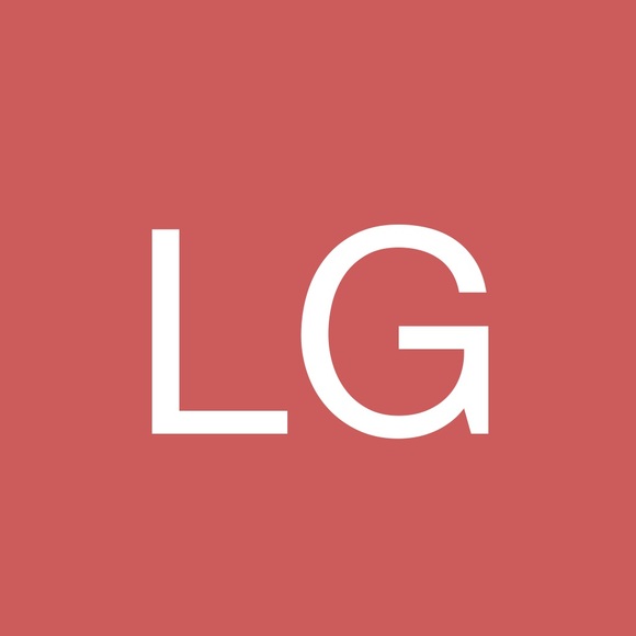 Profile Picture of Lavita Gonsalves (@lavitagonsalves) on Poshmark