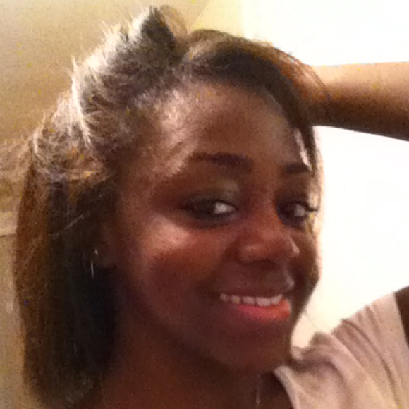 Profile Picture of Unique Wilson (@coco_) on Poshmark