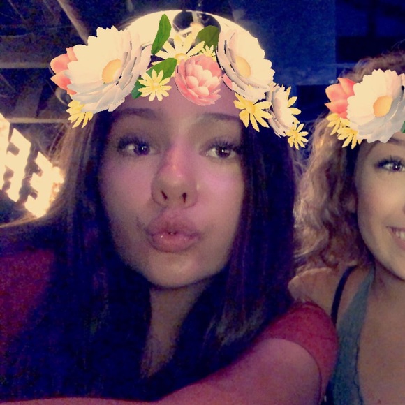 Profile Picture of Kendall Kinslow (@kendallkinslow) on Poshmark