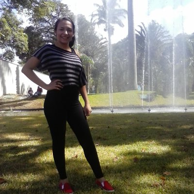 Profile Picture of Ana Gudiño (@anagudino8) on Twitter