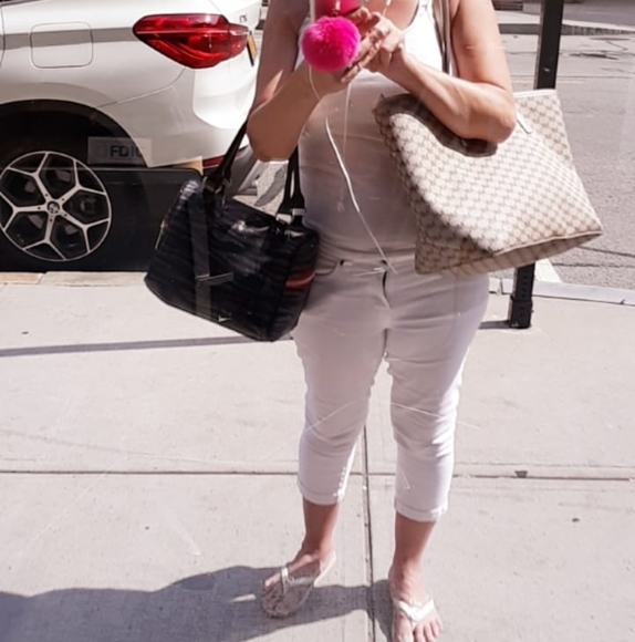 Profile Picture of Veronica Higbie (@higs73) on Poshmark