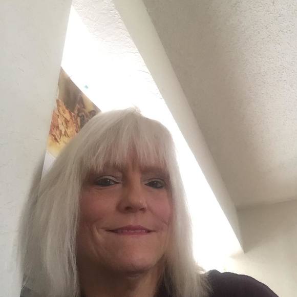 Profile Picture of Cindy Hobby (@cabhobby67) on Poshmark