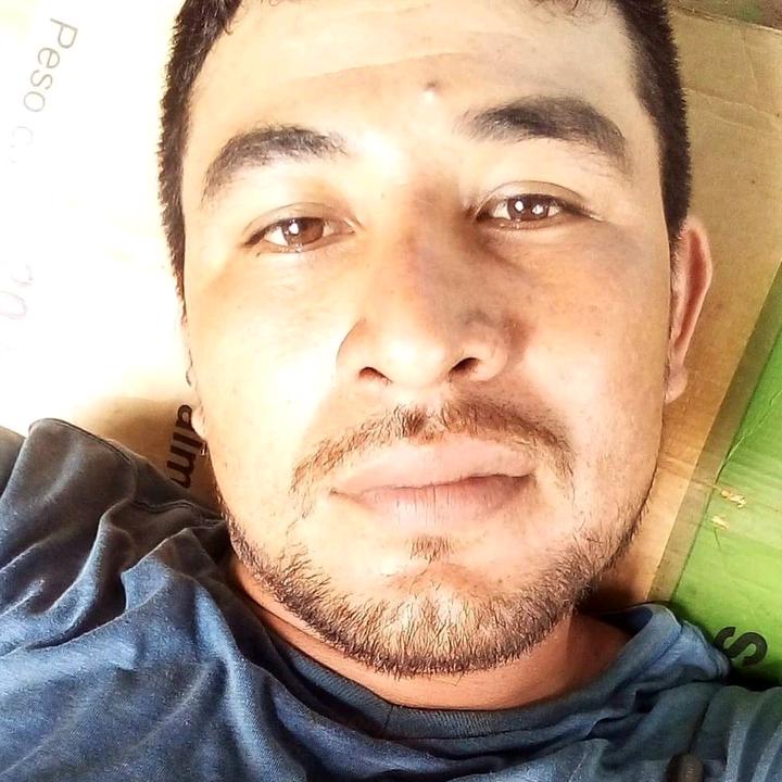 Profile Picture of nino (@benignoperez050) on Tiktok