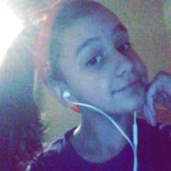 Profile Picture of Kate Sousa (@kate_sousa25) on Twitter