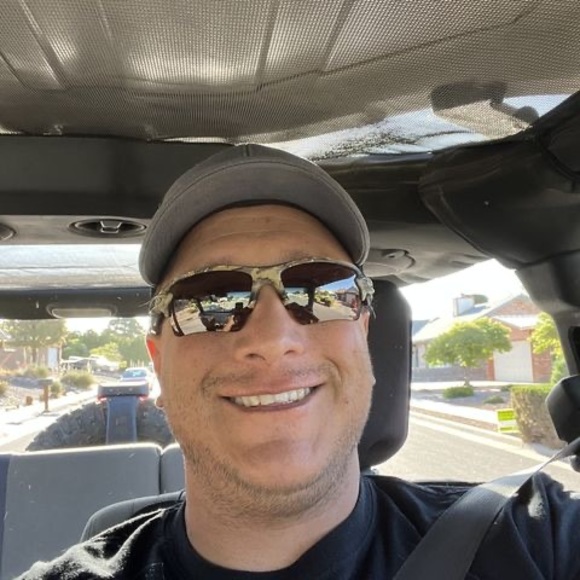 Profile Picture of Patrick Giron (@pgiron2123) on Poshmark