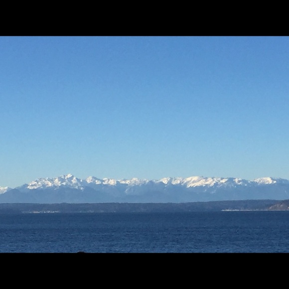 Lisa Haffey - Poshmark Profile Picture of Lisa Haffey (@lisahaffey) on Poshmark