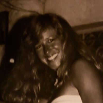 Profile Picture of Pamela Whitfield (@PamelaW89108729) on Twitter