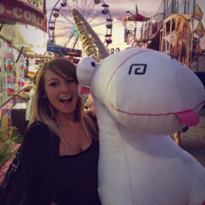 Profile Picture of Katherine Potts (@KTP0TTS) on Twitter