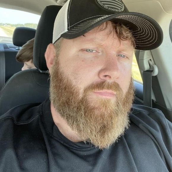 Profile Picture of David Ballinger (@david_b_5805) on Poshmark