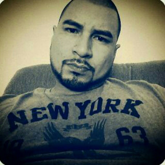 Profile Picture of Nick Hernandez (@eskotheone) on Poshmark