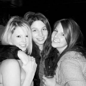 Profile Picture of Lisa Thompson (@love_hampton) on Myspace