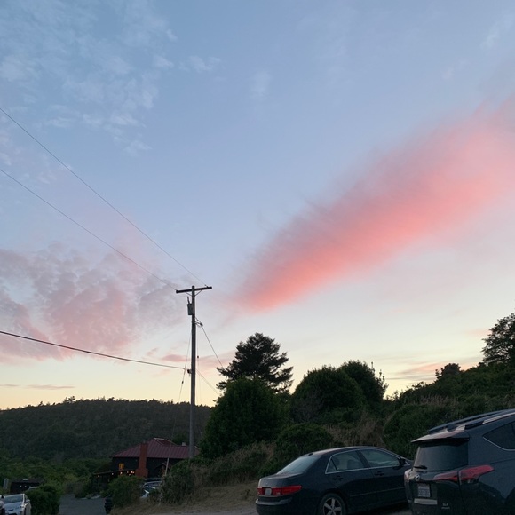 Profile Picture of Julissa Velasquez (@juvelasquez) on Poshmark