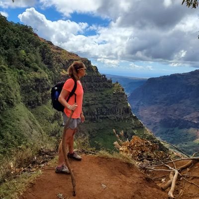 Profile Picture of Jodie Grimm (@JodieLGrimm) on Twitter