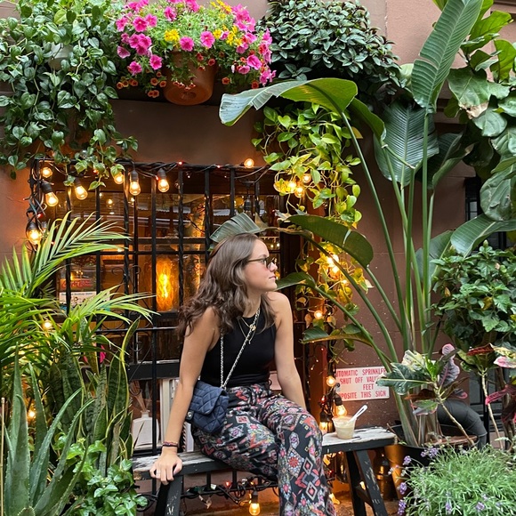 Profile Picture of Carolina Martinez aparicio (@caromartineza) on Poshmark