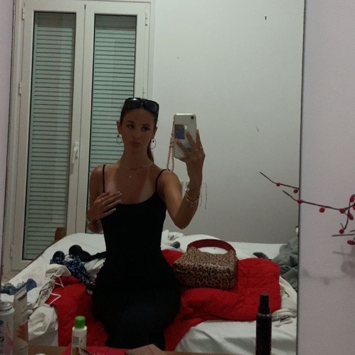 Profile Picture of olivia x (@olivialunson) on Tiktok