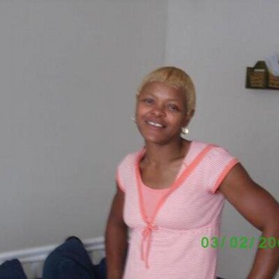 Profile Picture of Kim Grier (@kimg22) on Twitter