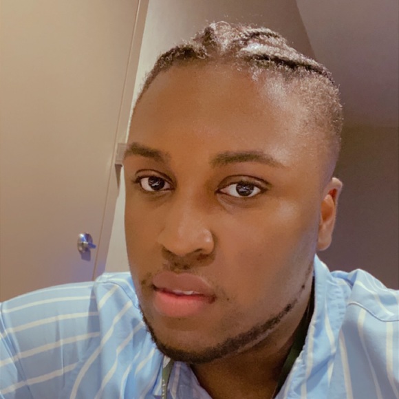 Profile Picture of Hakeem Tabon (@hakeemtabon) on Poshmark