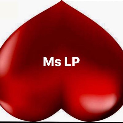 Profile Picture of Lorileye (@LoriTruman3) on Twitter