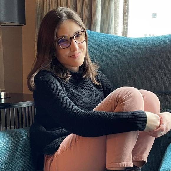 Profile Picture of Lexi Garbus (@ajgarbus) on Poshmark