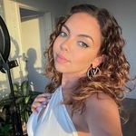 Profile Picture of Alice Adams (@alice_adams_official) on Instagram